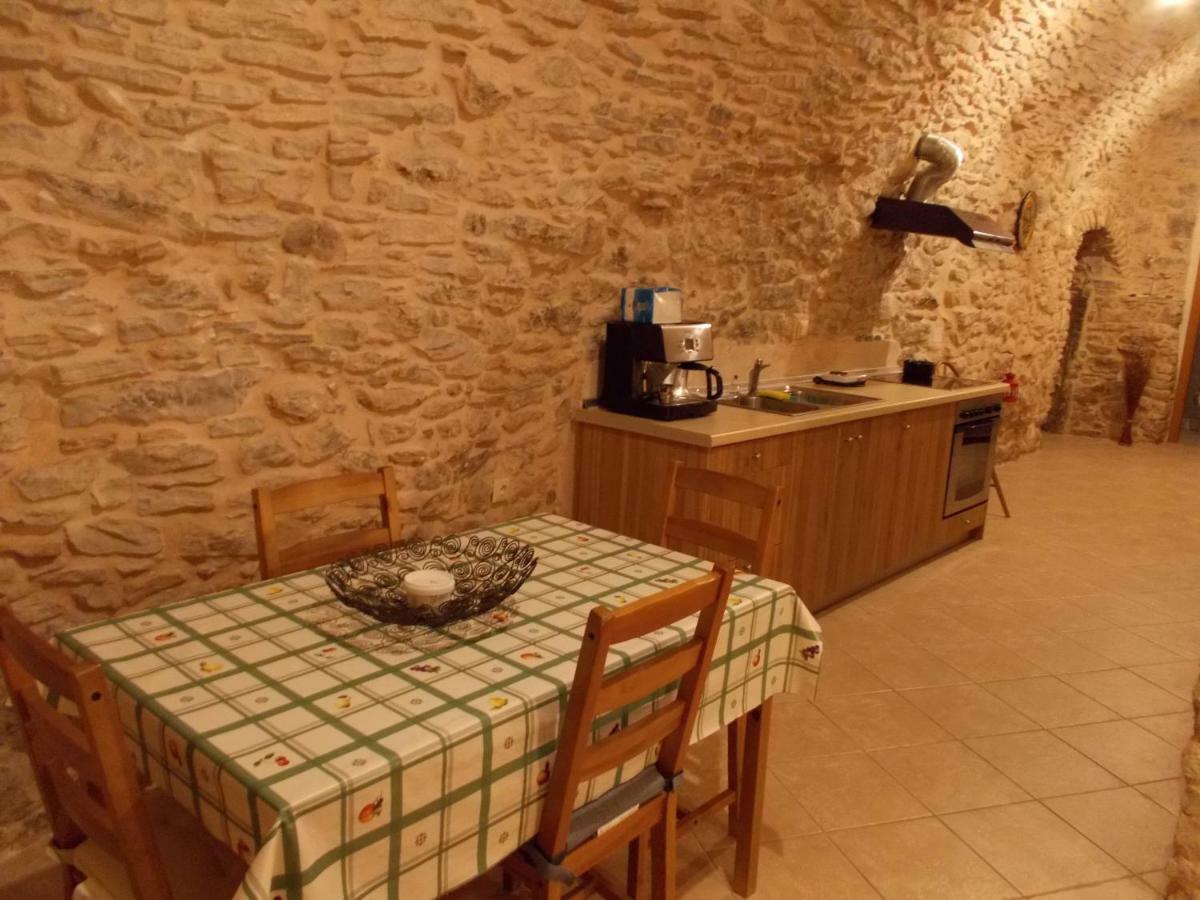 Traditional Guest House Chrisyis Pyrgi  Экстерьер фото